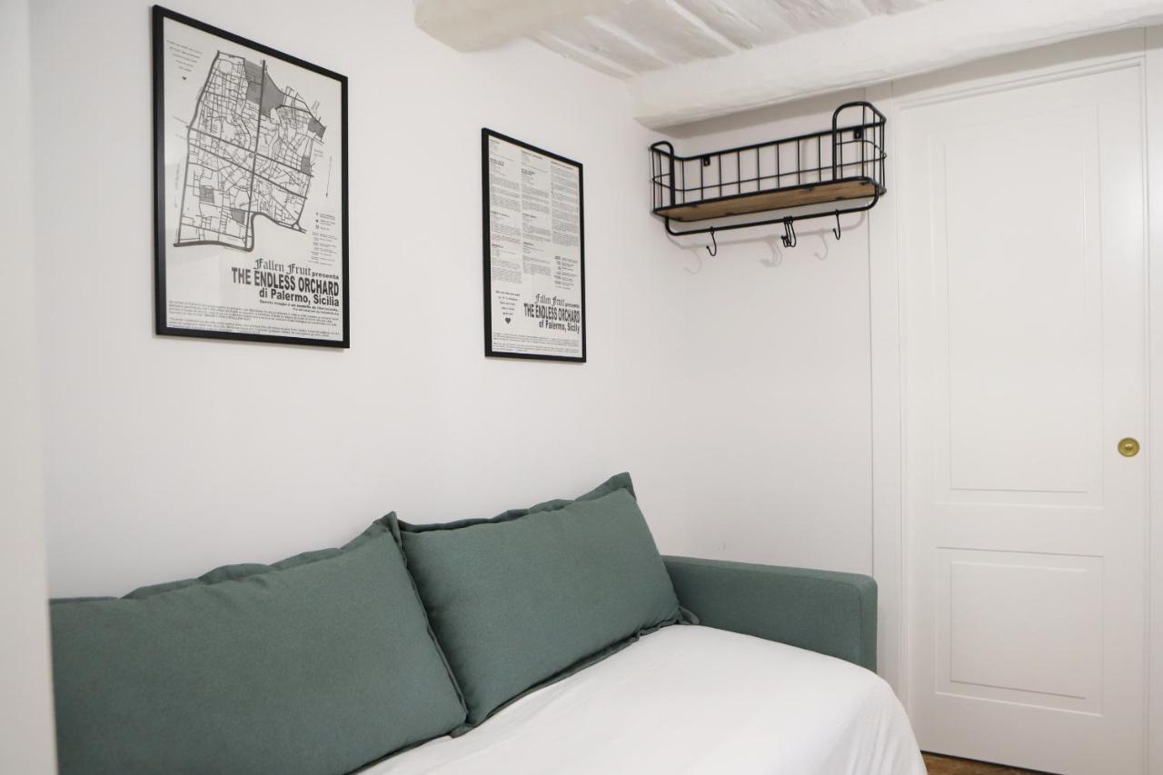 Pizzofalcone Studio By Wonderful Italy Apartment Naples Exterior photo